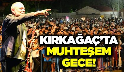 Kırkağaç’ın kurtuluş coşkusu Hüsnü Şenlendirici’nin klarnetiyle taçlandı