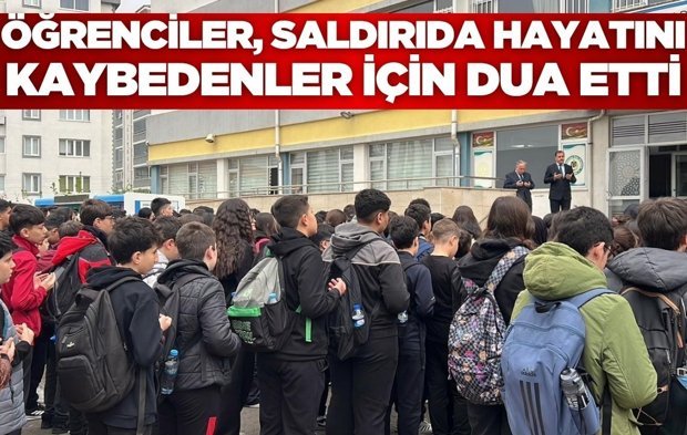 Okul saldırısında hayatını kaybedenler için dua edildi