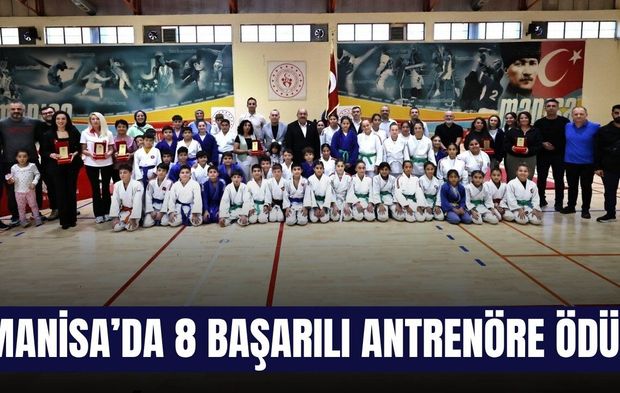 Manisa'da sporun enleri ödüllerine kavuştu
