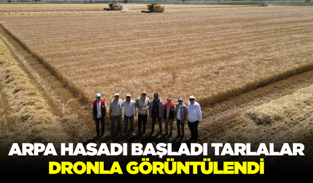 Denizli’de 2 Bin Dekarlık Arpa Hasadı Havadan Görüntülendi