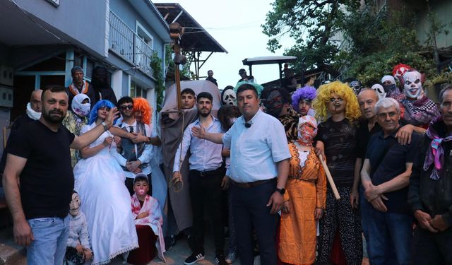 Deve güreşi şenliği renkli görüntülere sahne oldu