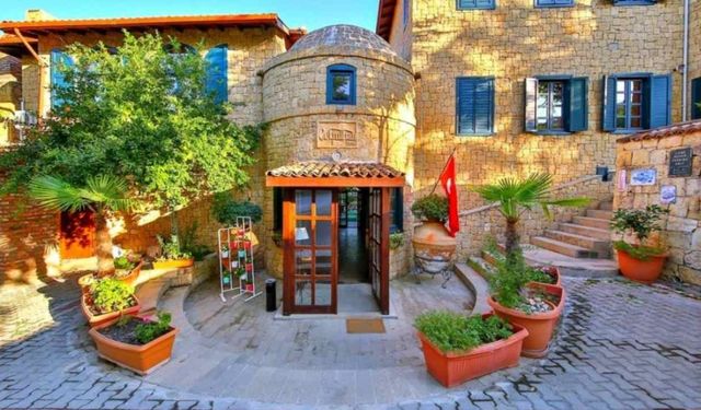 Ege'nin kalbindeki gizemli köy! 100 yıl önce Rumlar oturuyordu