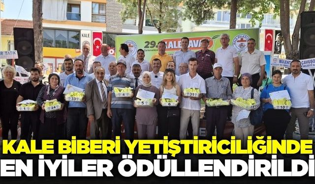 Denizli'de en iyi Kale biberi yetiştiriciler ödüllendirildi