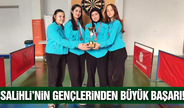 Salihli’nin gençleri Dartta Manisa üçüncüsü oldu!