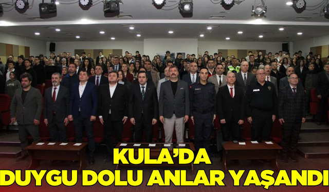 Kula'daki Anma Programı Herkesi Duygulandırdı