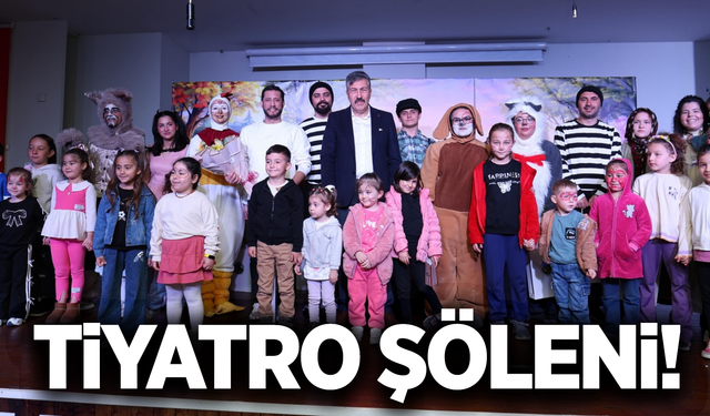 Manisa'da tiyatro şöleni!
