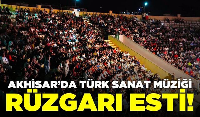 Manisalılar "Mehtaplı Bir Gece'de" doyasıya eğlendi