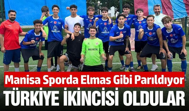 Manisalı gençler Türkiye ikincisi oldu! Şampiyonluk penaltılarla kaçtı