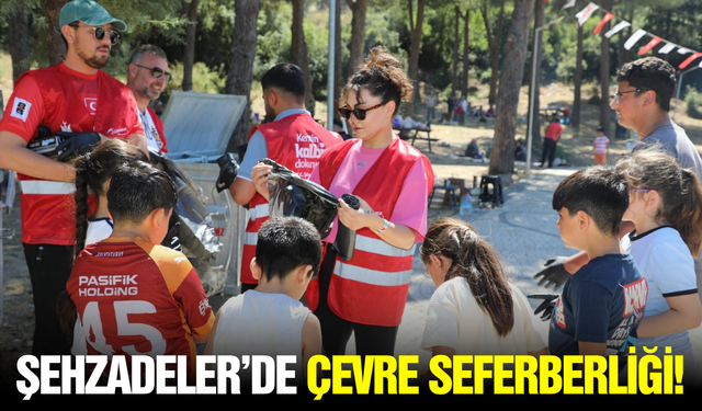 Şehzadeler’de El Ele Temizlik: Hamalın Kırı Nefes Aldı!