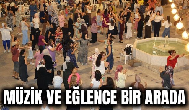 Şehzadeler'de Kadınlar Matinesine Yoğun İlgi!