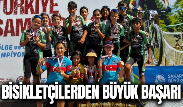 Sakarya’da Akhisar rüzgarı: Dağ Bisikleti Şampiyonası’na damga vurdular
