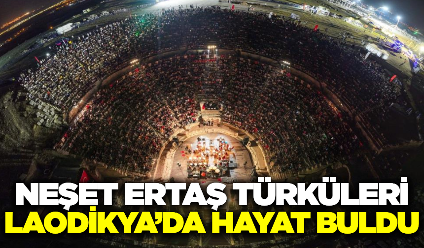 Neşet Ertaş Türküleri Tarihi Tiyatroda!