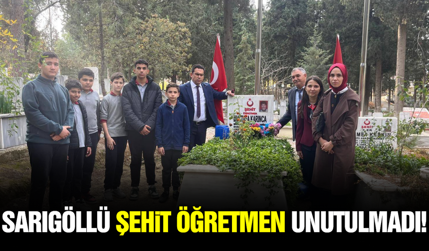 Sarıgöl'de Şehit Öğretmen Mustafa Karınca dualarla anıldı