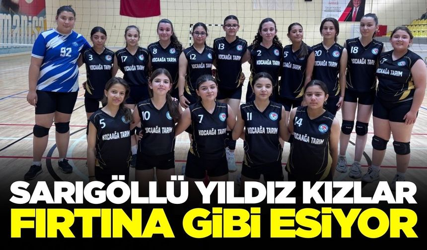 Sarıgöl'ün yıldız kızları voleybolda finale yürüyor