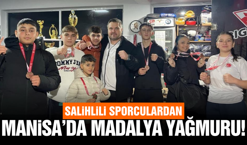 Salihlili Kick Boksçulardan Manisa'da Madalya Şov!