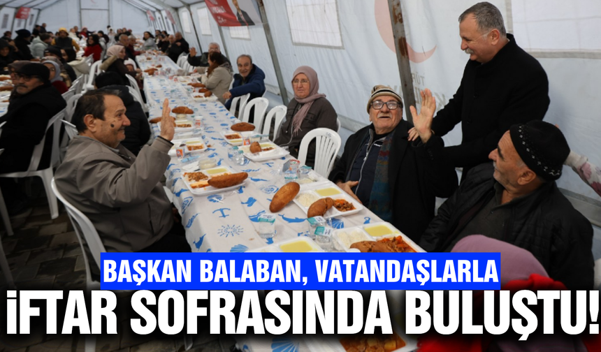Yunusemre'de yüzlerce vatandaş iftar sofrasında buluştu!