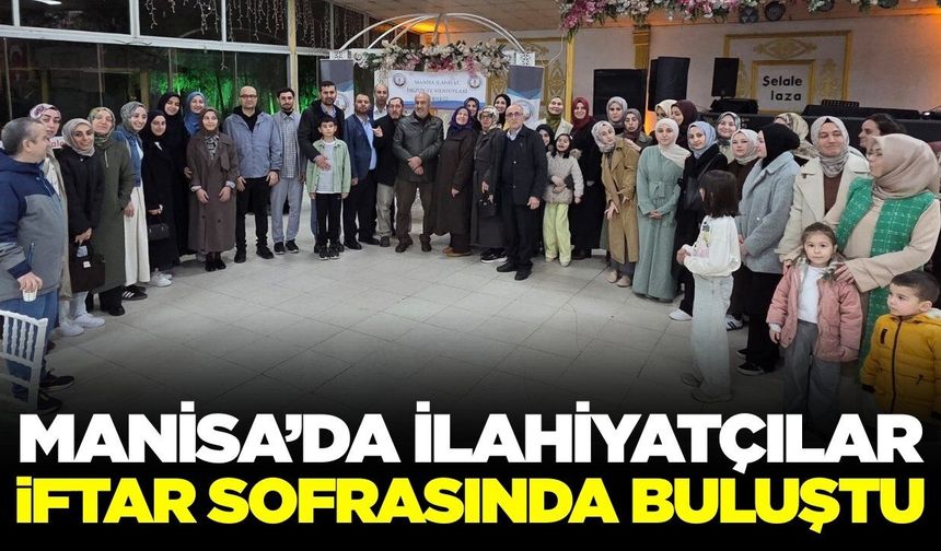 MCBÜ'de Ramazan iftarı, üniversite ailesini buluşturdu