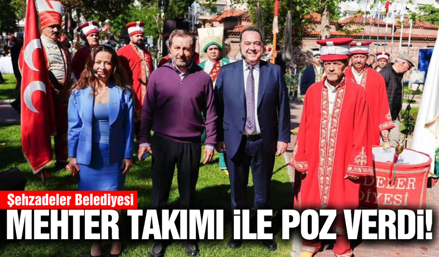 Başkan Dutlulu ve İlksen Özalper'den mehter takımlı paylaşım!