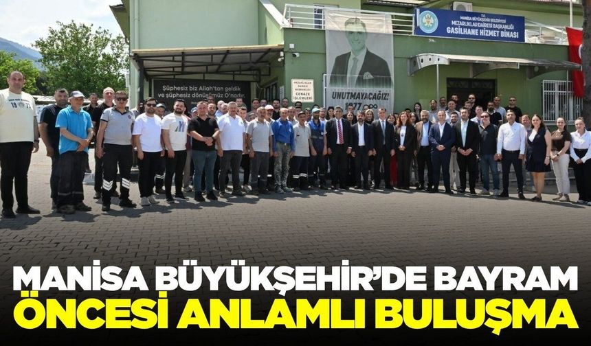 Manisa Büyükşehir’de bayramlaşma geleneği sürdü