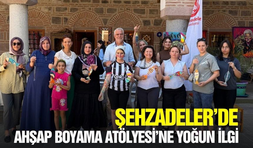 Manisa'da sanat rüzgarı: Ahşaplar renklendi