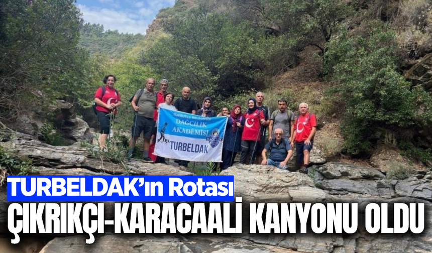 Turgutlu’da doğaseverler Çıkrıkçı-Karacaali Kanyonu’nda yürüdü
