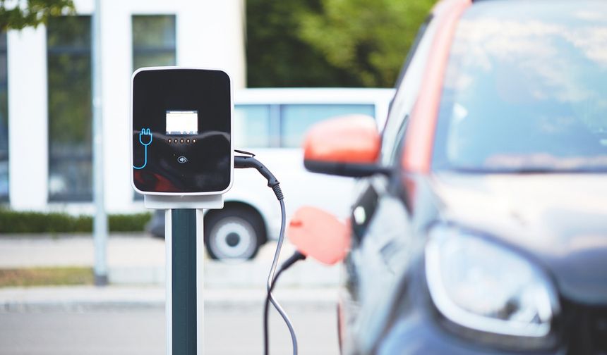 Elektrikli Araç Kaskosu Neleri Kapsar?