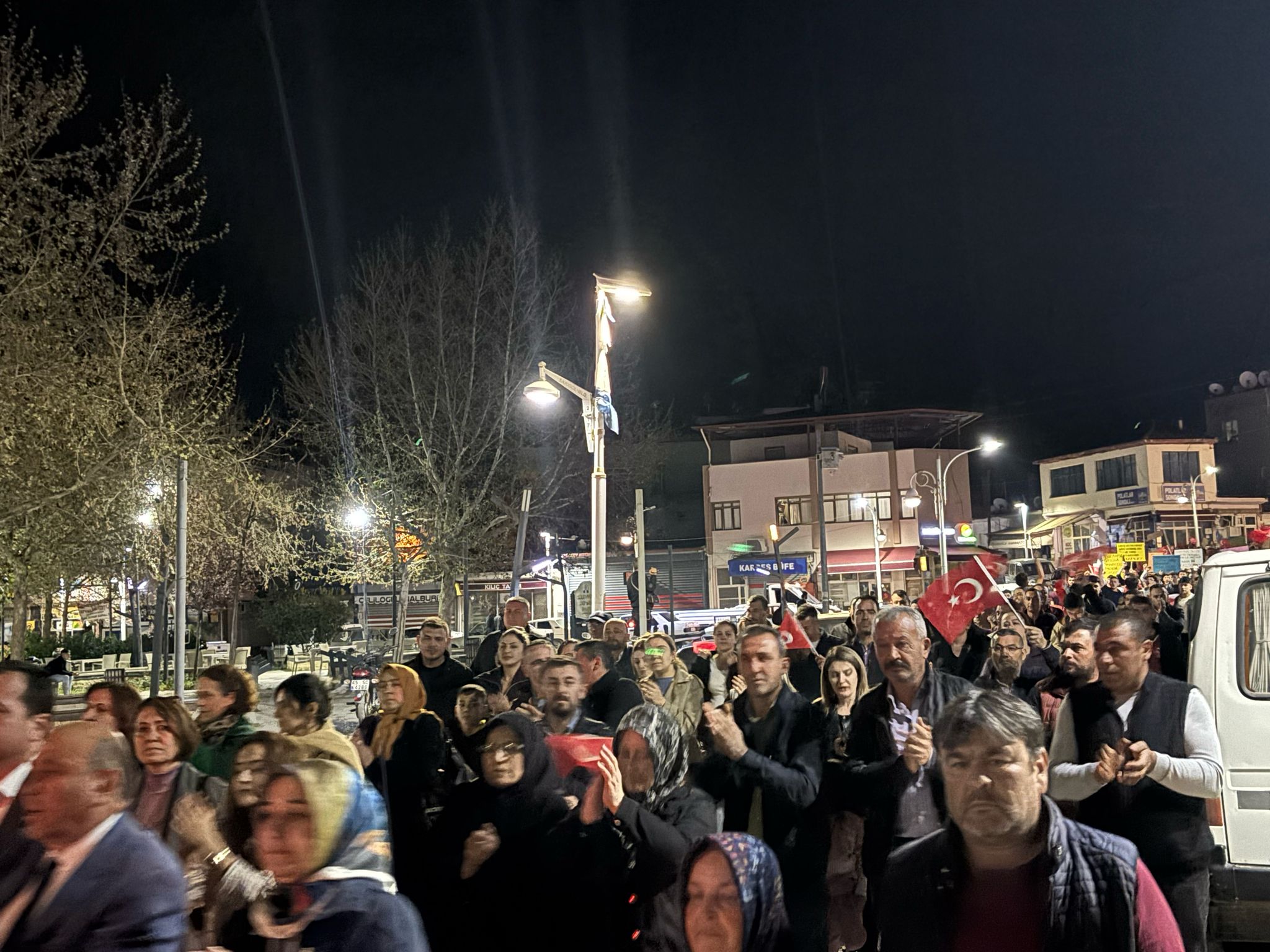 YÜRÜYÜŞTEN FOTOĞRAFLAR!