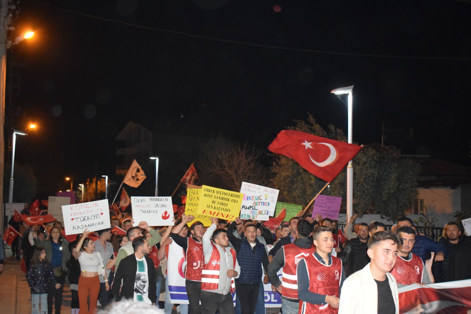 YÜRÜYÜŞTEN FOTOĞRAFLAR!