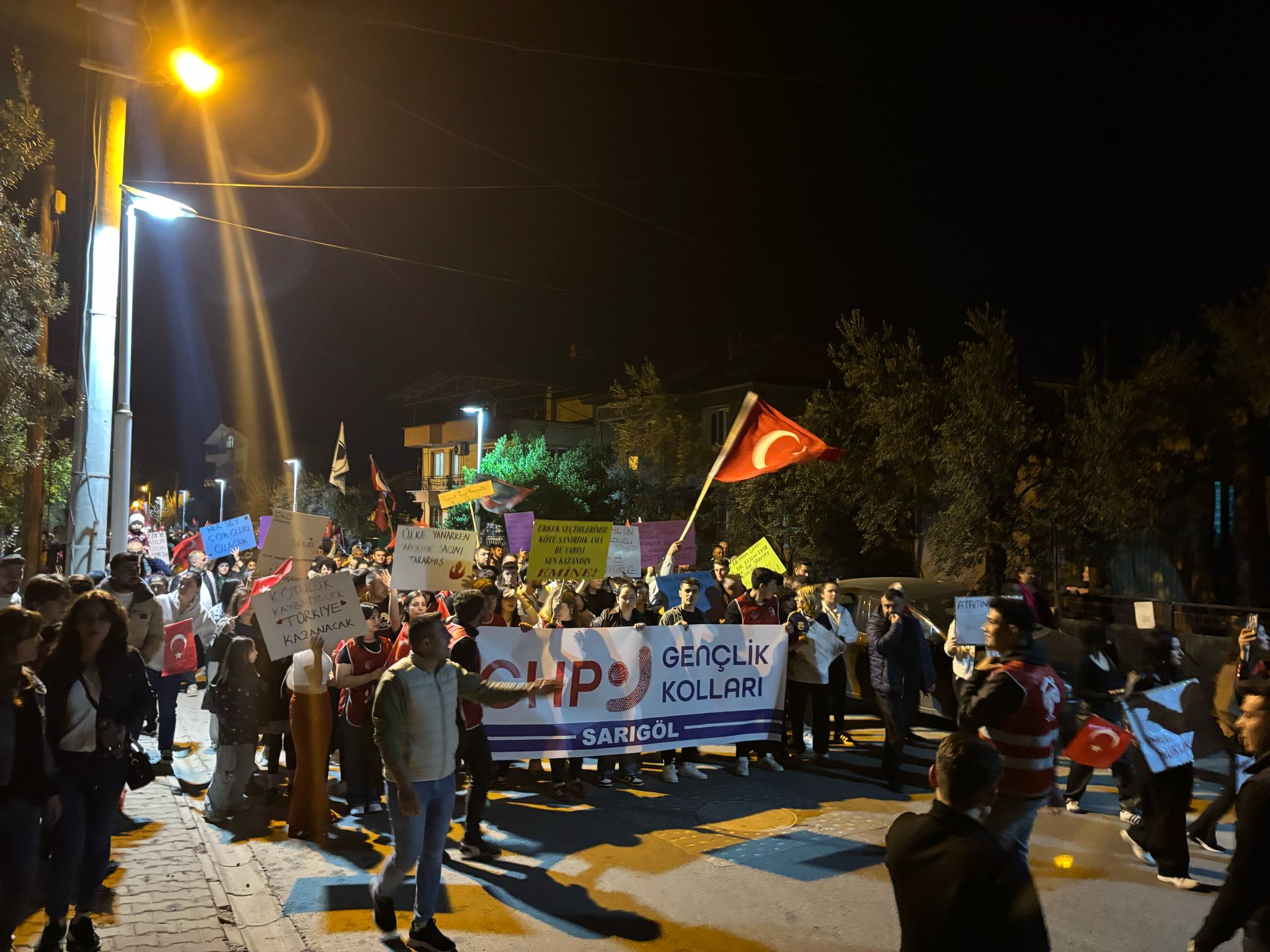 YÜRÜYÜŞTEN FOTOĞRAFLAR!