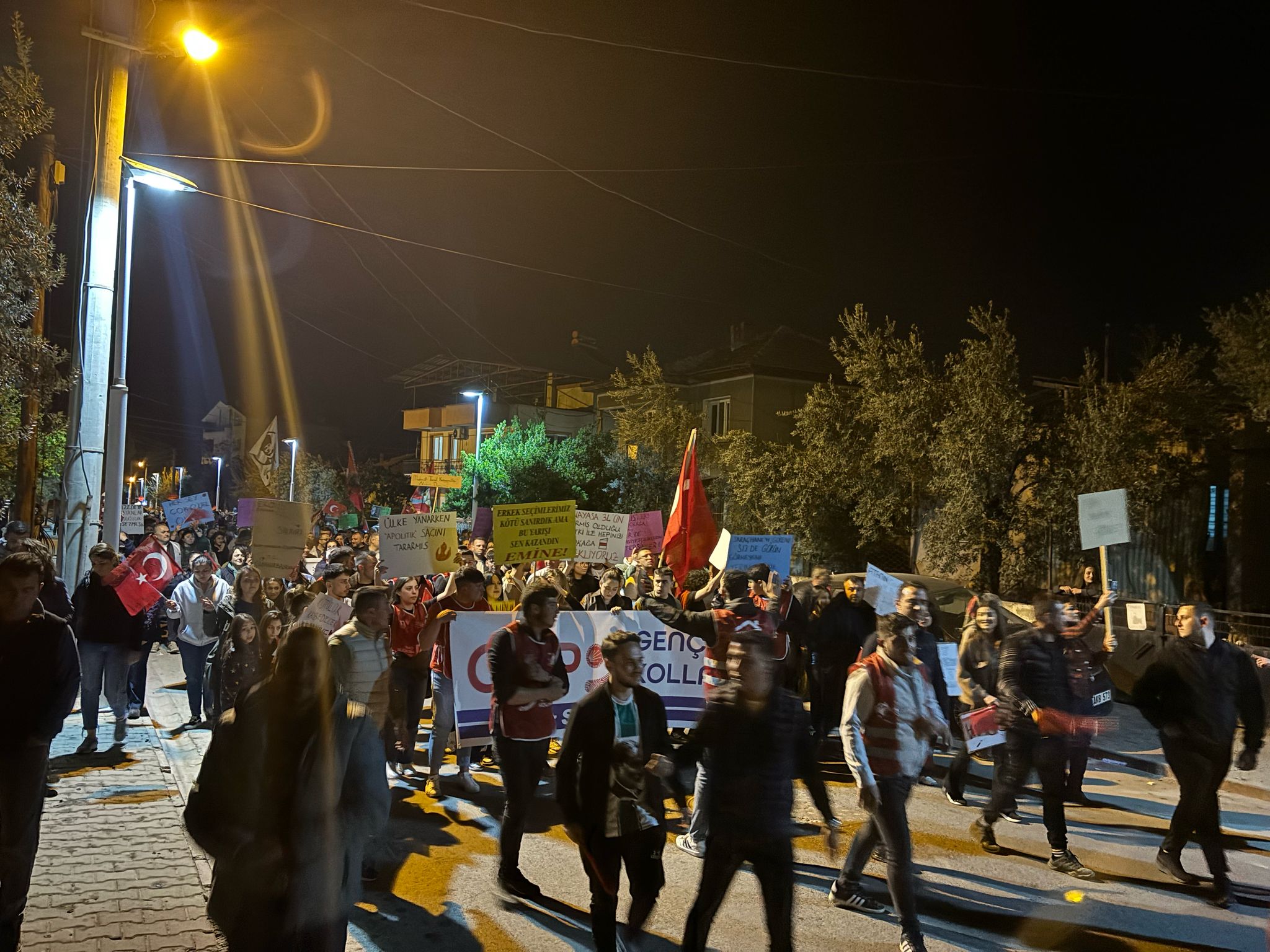 YÜRÜYÜŞTEN FOTOĞRAFLAR!