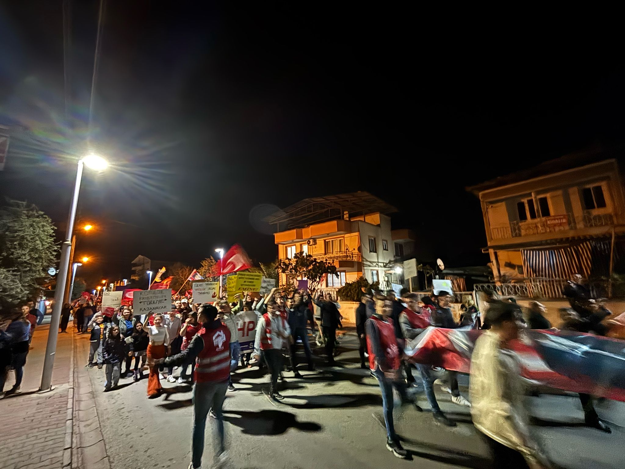 YÜRÜYÜŞTEN FOTOĞRAFLAR!