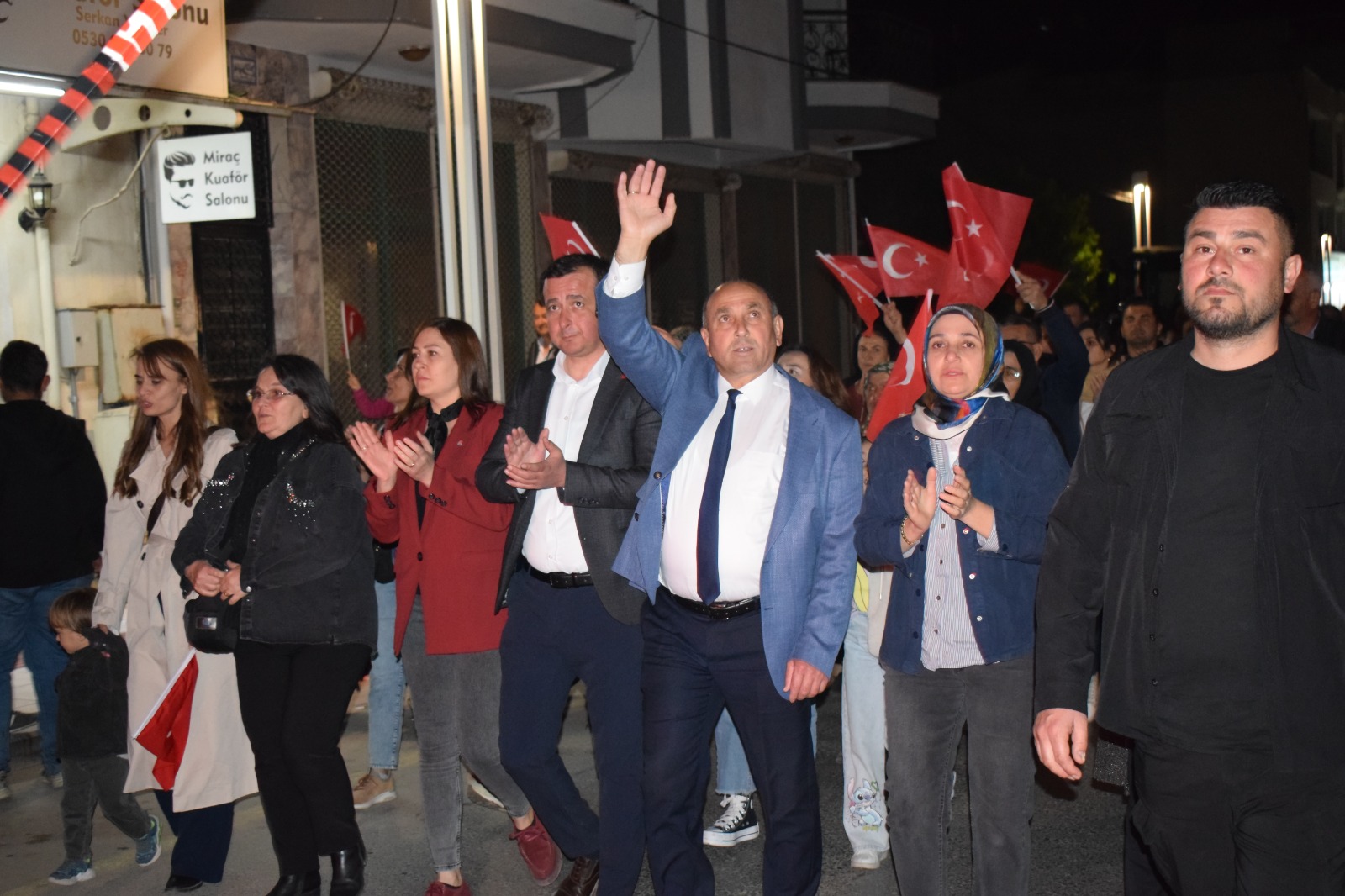 YÜRÜYÜŞTEN FOTOĞRAFLAR!