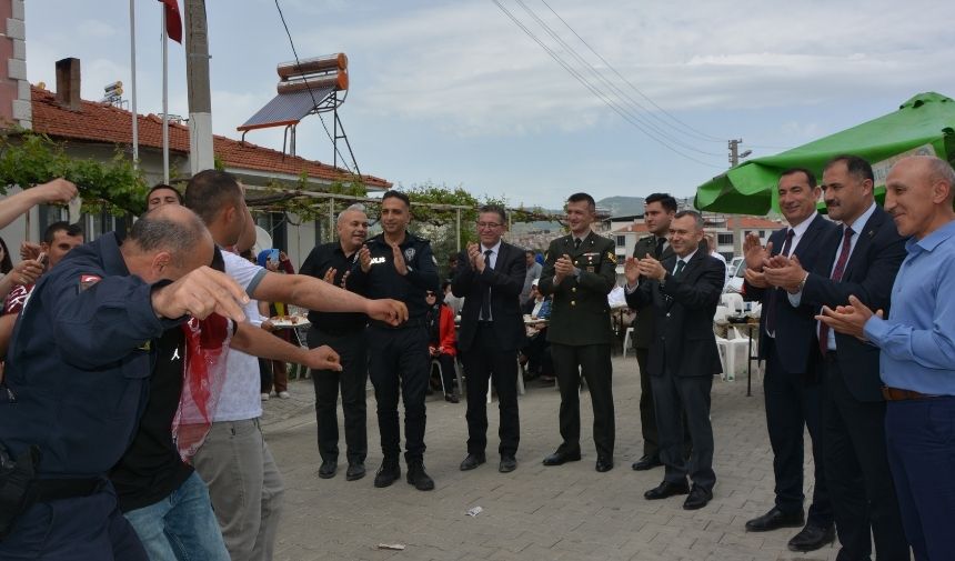 5 Genç Için Temsili Askerlik Eğlencesi Düzenlendi (4)