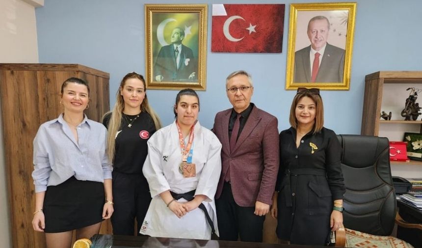 Manisa Üst Düzey (1)