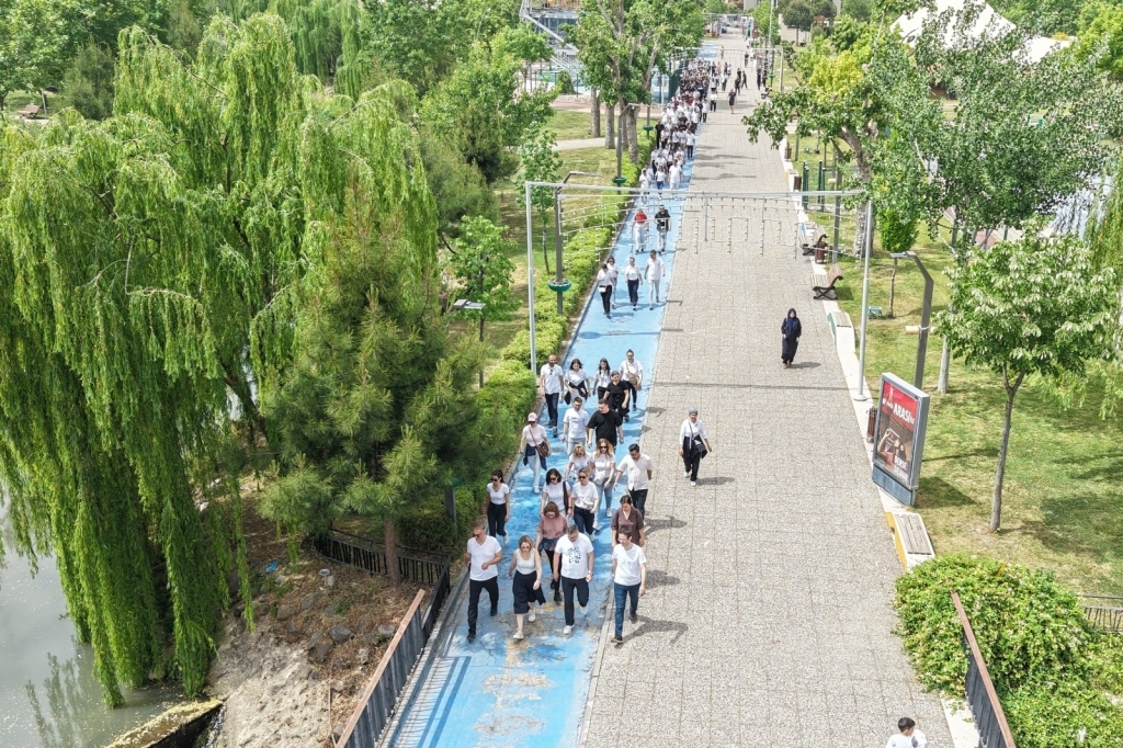 Manisa'da Ilk Kez Düzenlendi Eğlence Ve Sağlık Bir Arada! (4)