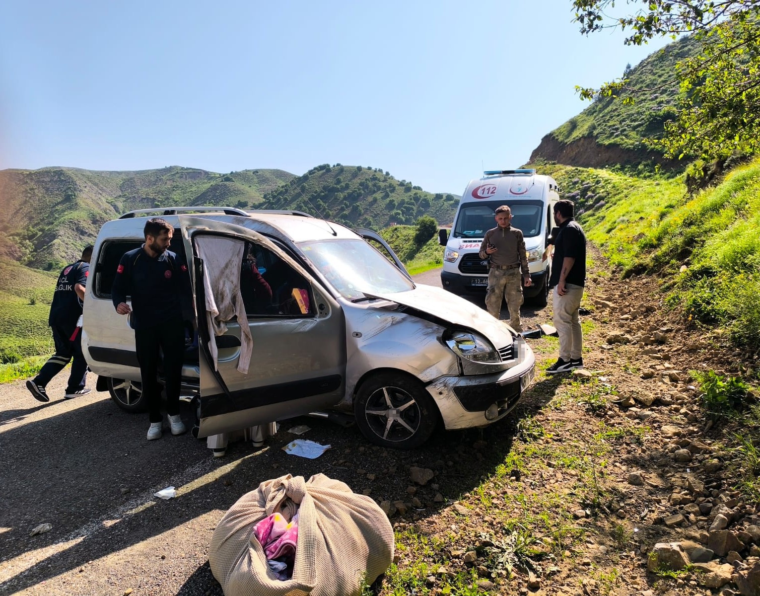 Dönüş Yolu Hastanede Bitti Manisa’ya Gelen Aile Kaza Yaptı (3)
