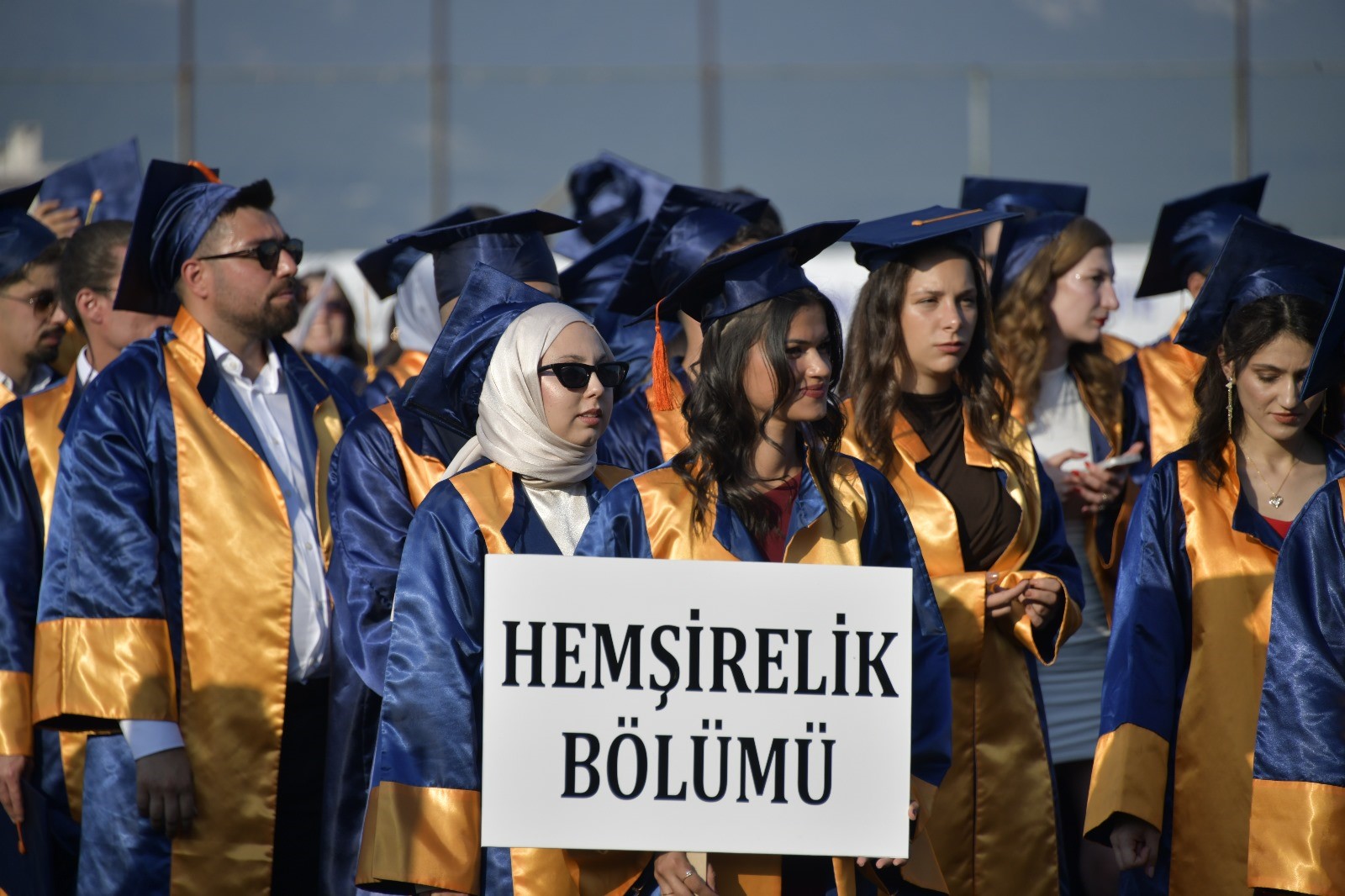 Ege’de Sağlık Bilimleri Fakültesi'nde Mezuniyet Coşkusu (5)