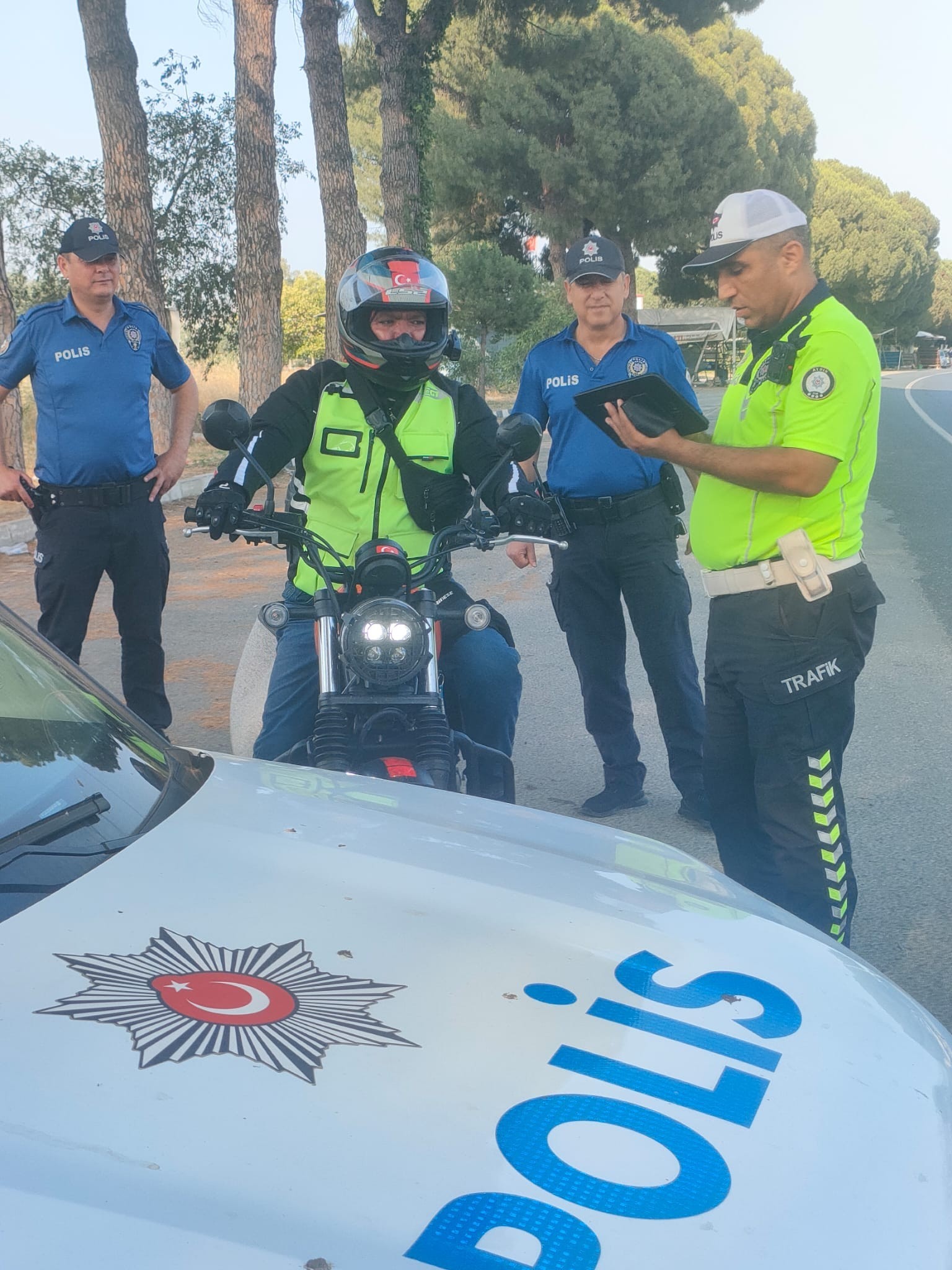Ege’de Trafik Bilincinin Artırılması Amacıyla Denetim Gerçekleştirildi (3)
