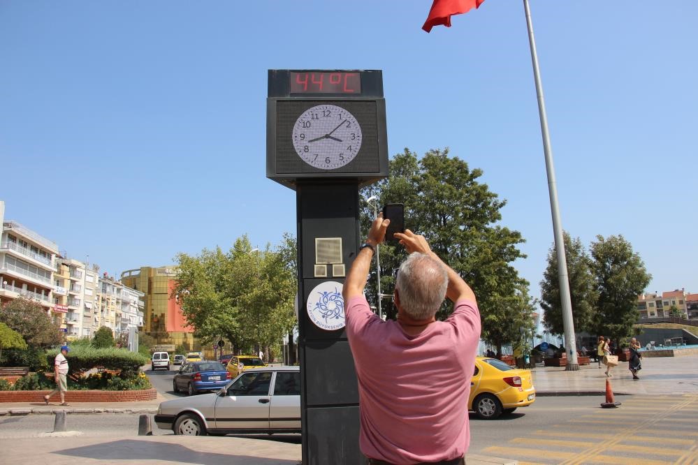 Ege’de Yılın En Sıcak Günü Gölgede 43 Derece Olacak (3)