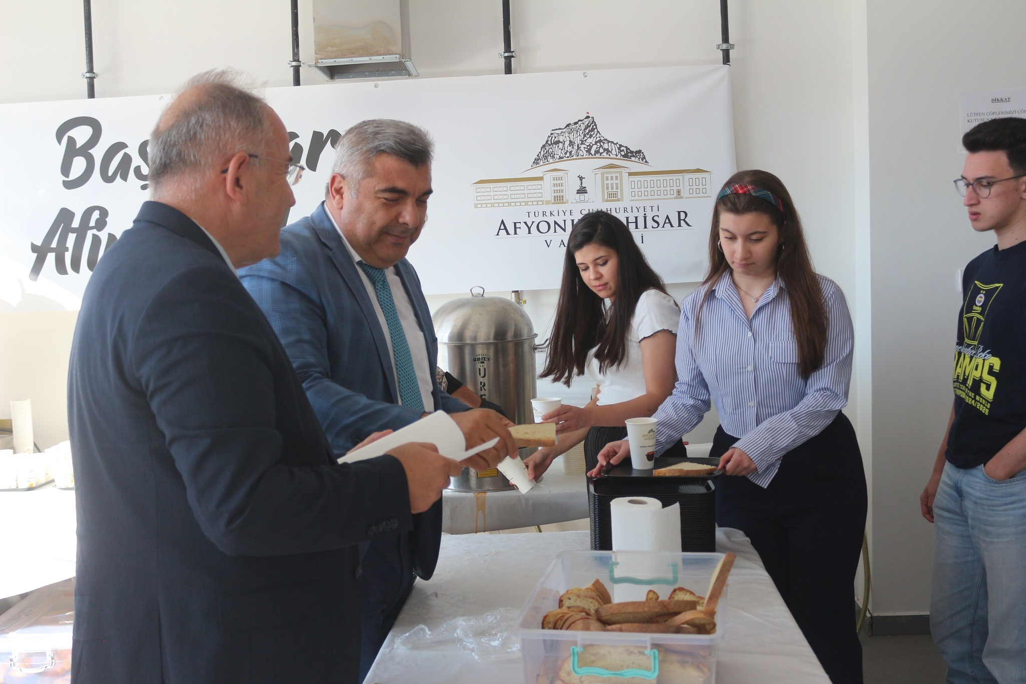 Ege’de Yks Öğrencilerine Moral Desteği Verildi (2)
