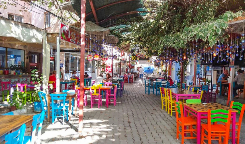İzmir'in Keşfedilmemiş Köyü! (8)