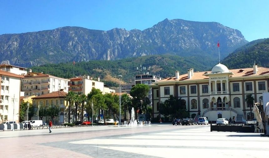 Manisa Beyaz Fil (3)