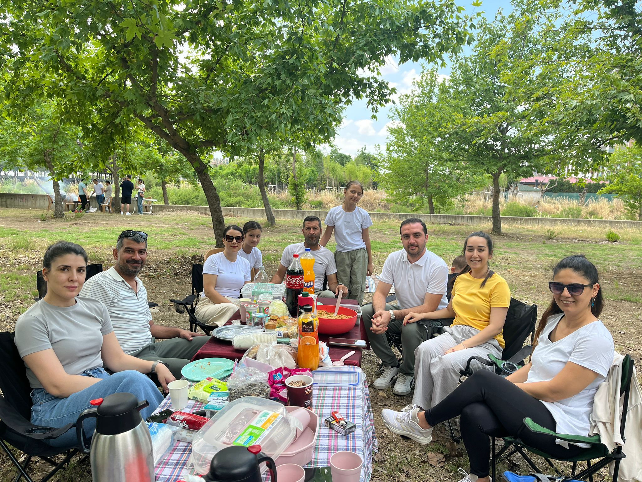 Manisa Büyükşehir Belediyesi Çalışanları Turgutlu'da Moral Depoladı (2)