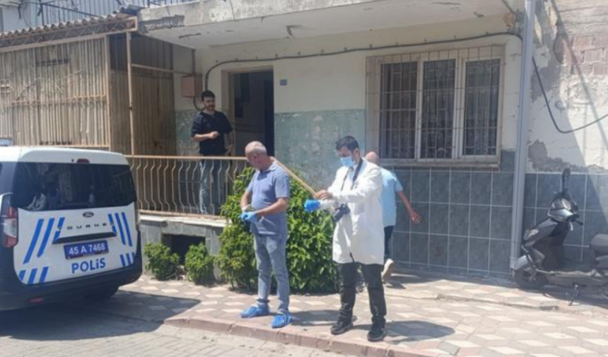 Manisa'da Genç Adam Evinde Ölü Bulundu! (1)