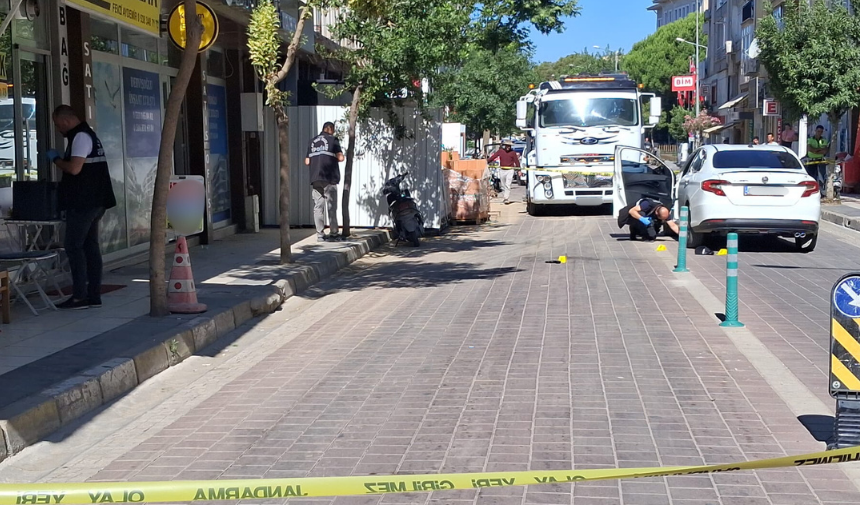 Manisa'da İş Yeri Önünde Silahlı Saldırı Bir Kişi Gözaltında (1)