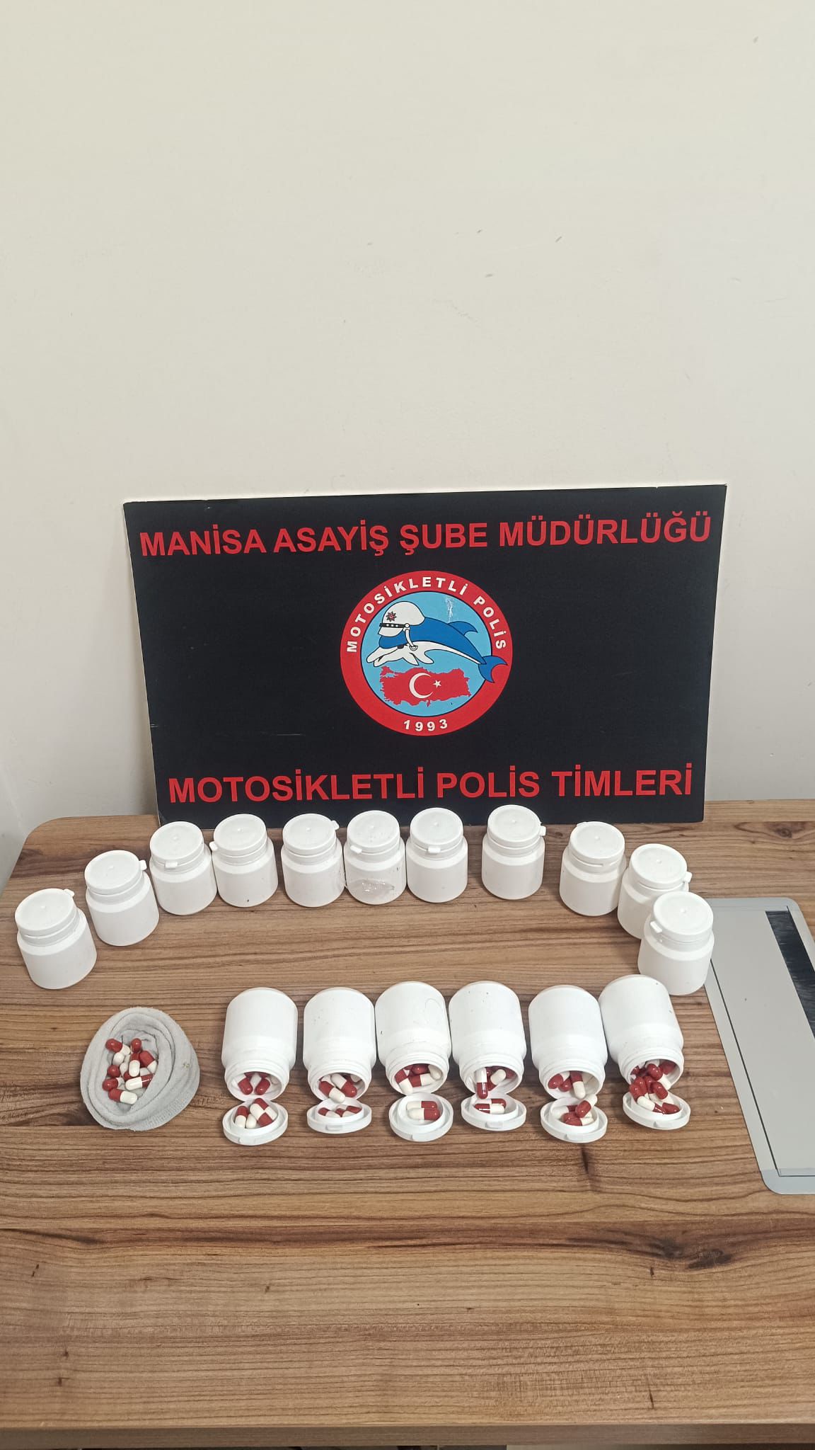 Manisa'da Motosikletli Polis Timlerinden Art Arda Operasyonla (2)