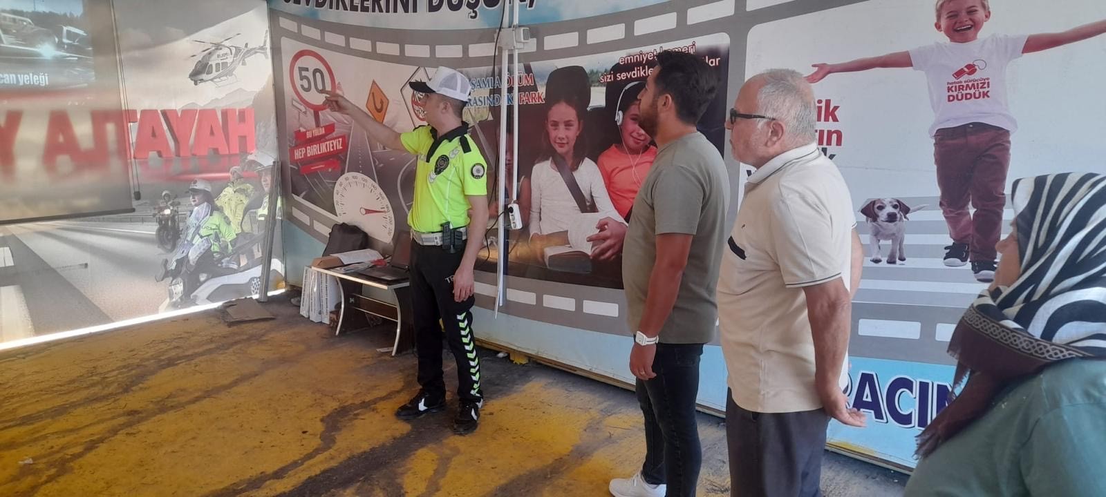 Manisa'da Trafik Bilinci Aşılandı (2)