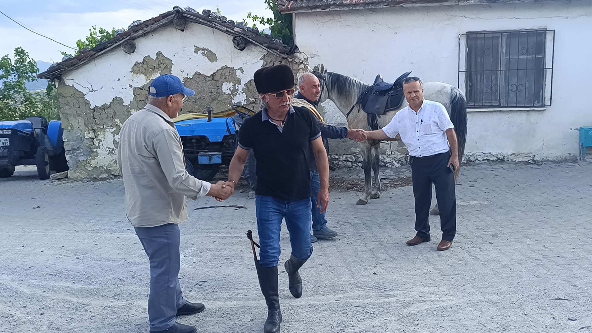 Şehzadeler Kaymakamı Fatih Genel Gönülleri Fethediyor (2)