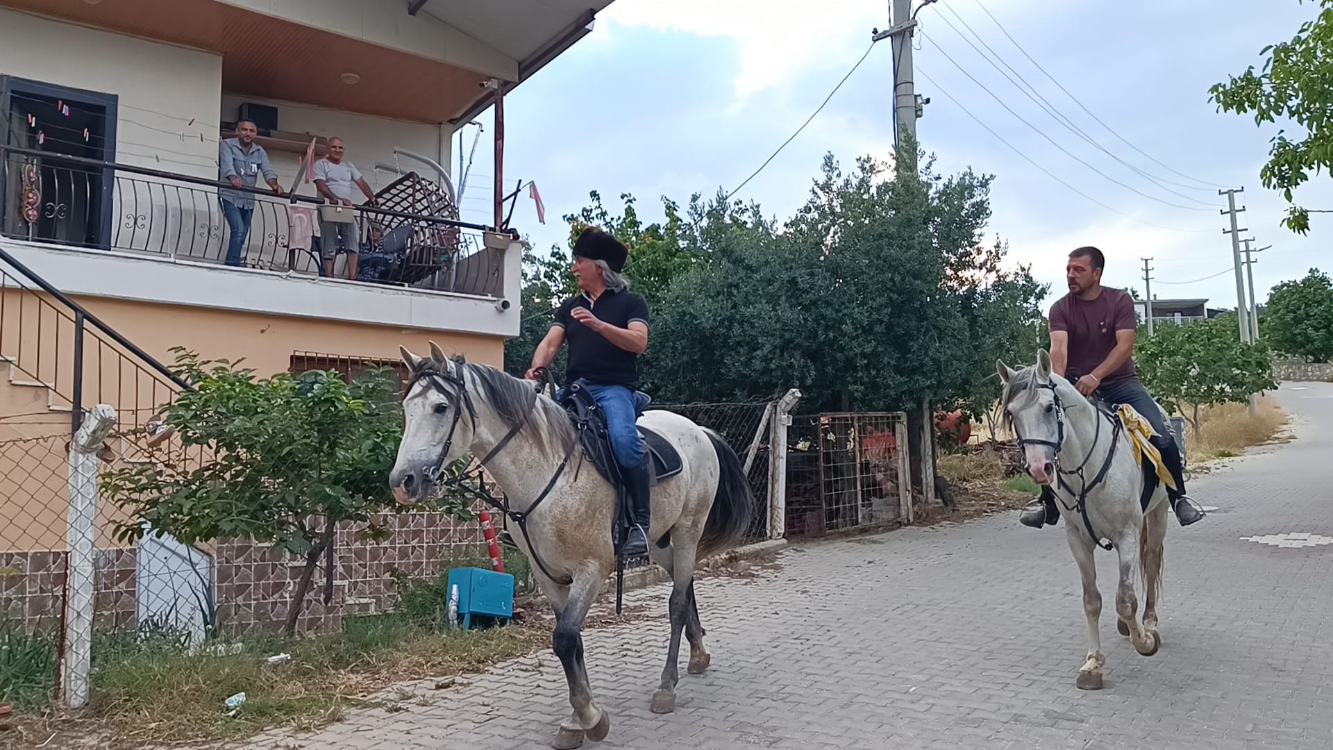 Şehzadeler Kaymakamı Fatih Genel Gönülleri Fethediyor (8)