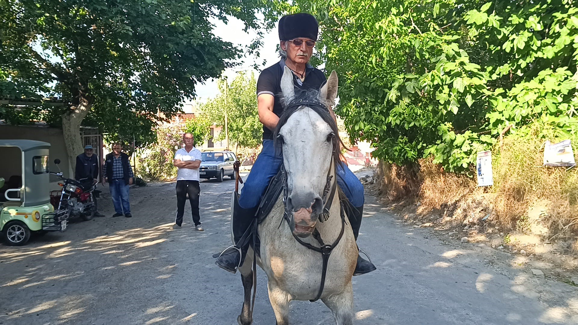 Şehzadeler Kaymakamı Fatih Genel Gönülleri Fethediyor (9)